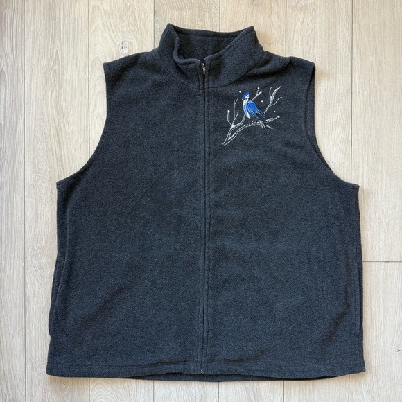 Northern Reflections Jackets & Blazers - Northern Reflections Blue Jay Embroidered Charcoal Gray Zipper Vest